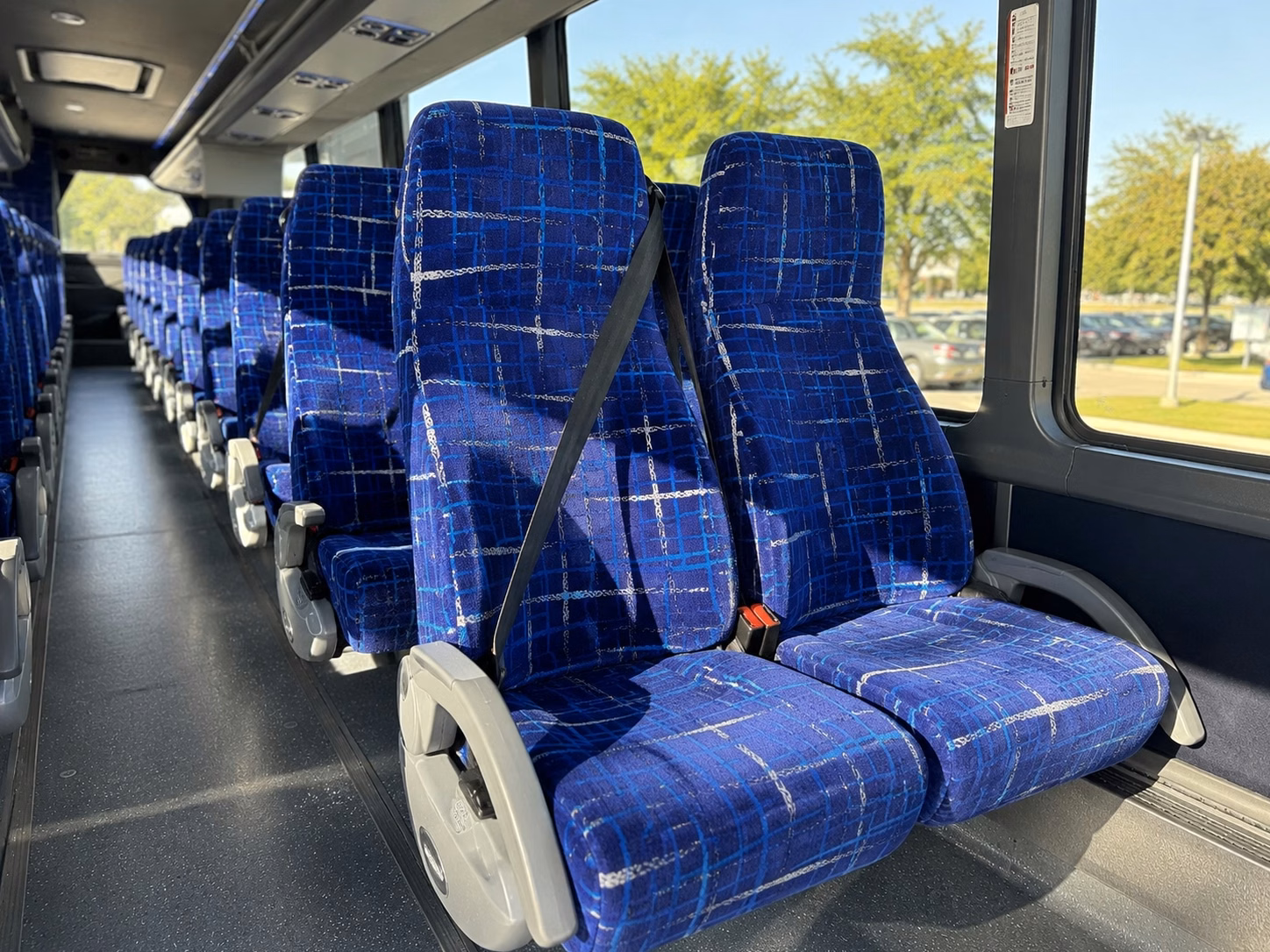airport transfers and long distance guest shuttles for nashua weddings