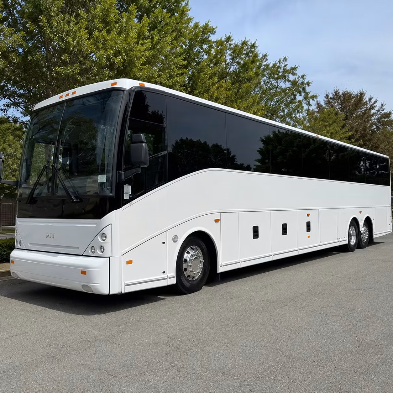 nashua employers on the millyard and daniel webster highway corridor rely on private shuttle service